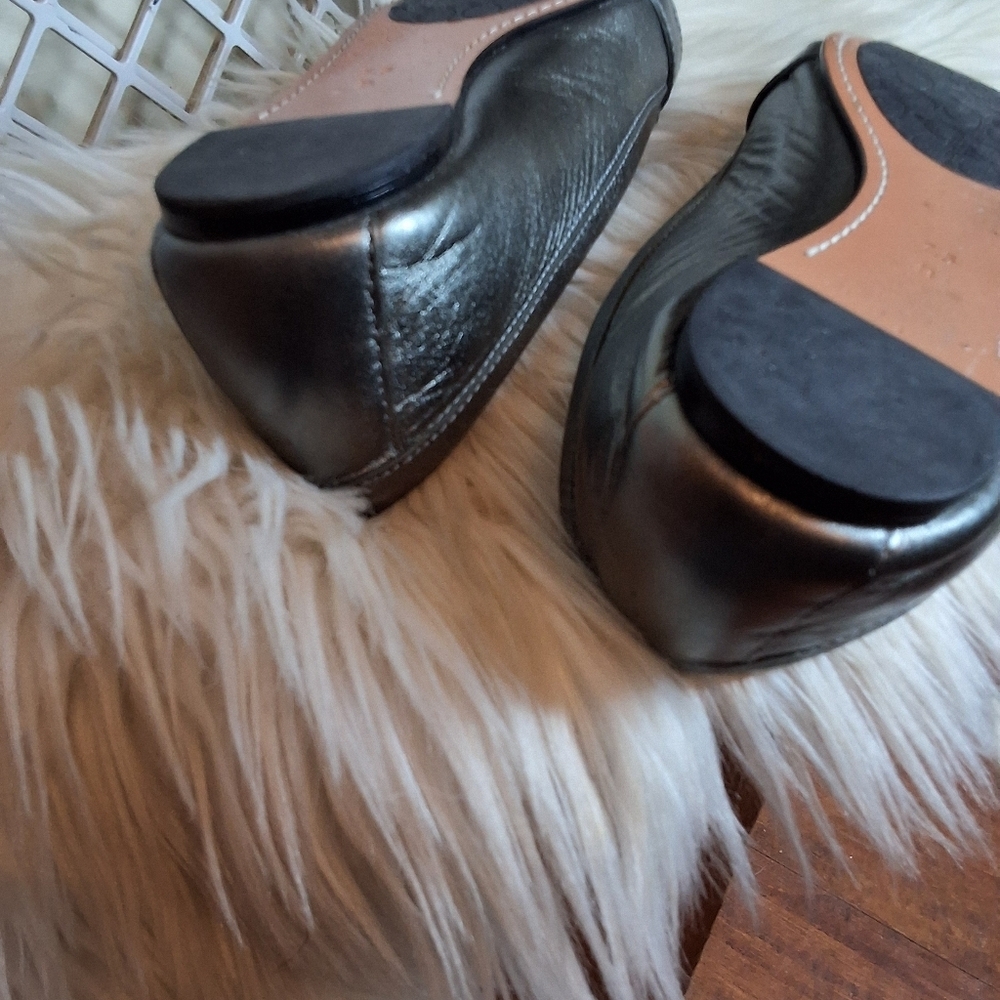 Coach pewter leather kisslock flats 7.5 - Picture 7 of 10